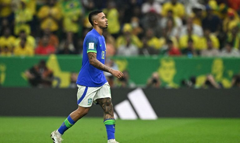 2022-12-02t000000z_1758452556_up1eic21ktvzu_rtrmadp_3_soccer-worldcup-cmr-bra-report
